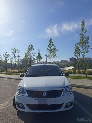 Renault Logan-1