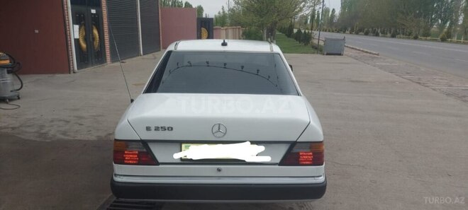 Mercedes E 250 1991, 529,883 km - 2.5 л - Naxçıvan