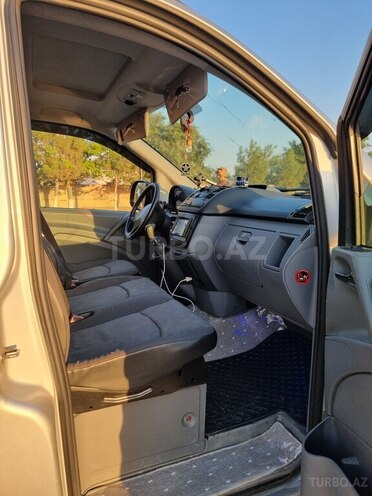 Mercedes Vito 111 2009, 380,000 km - 2.2 л - Neftçala