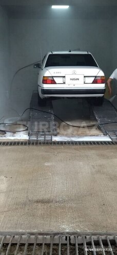Mercedes E 250 1991, 529,883 km - 2.5 л - Naxçıvan
