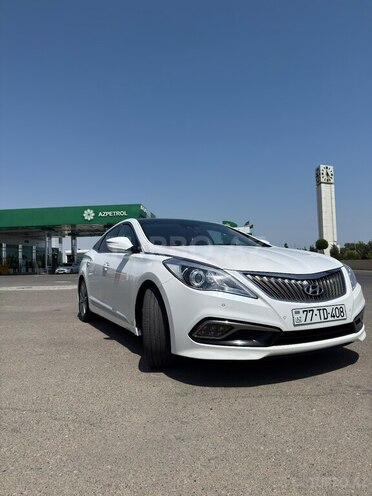 Hyundai Grandeur 2015, 229,427 km - 2.2 l - Beyləqan