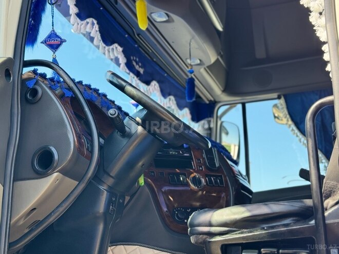 DAF 105 XF 2011, 695,756 km - 13.0 l - Bakı