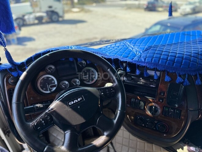DAF 105 XF 2011, 695,756 km - 13.0 l - Bakı
