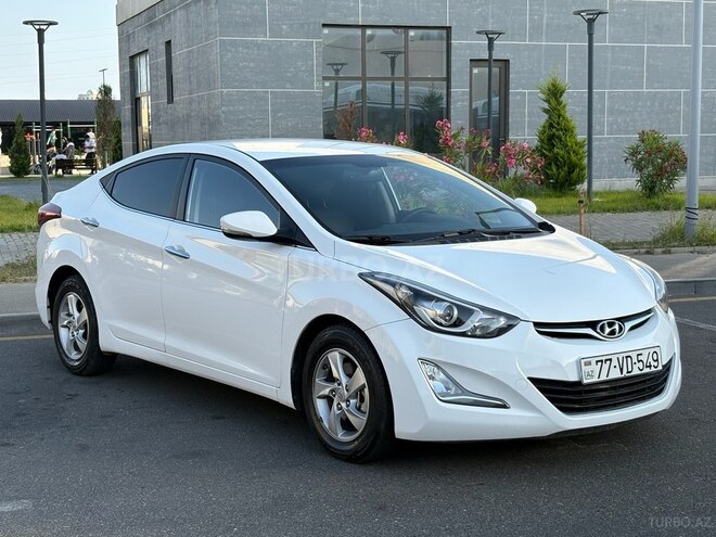 Hyundai Avante-2