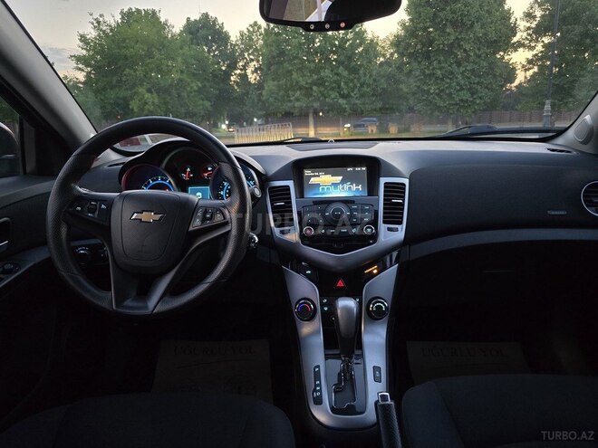 Chevrolet Cruze 2015, 260,000 km - 1.4 l - Şəmkir