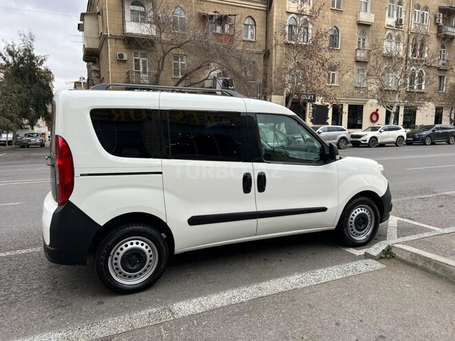 Fiat Doblo 2016, 104,000 km - 1.4 l - Bakı