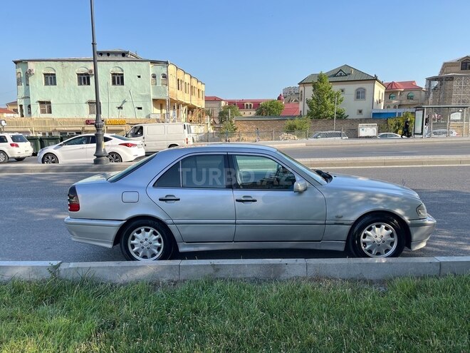 Mercedes C 200 1999, 340,000 km - 2.0 л - Bakı
