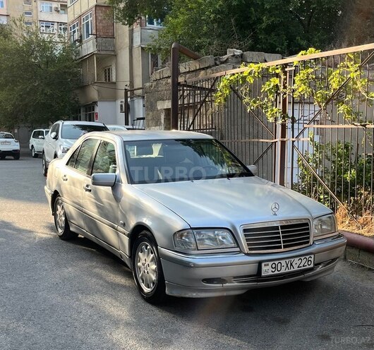 Mercedes C 200 1999, 340,000 km - 2.0 л - Bakı