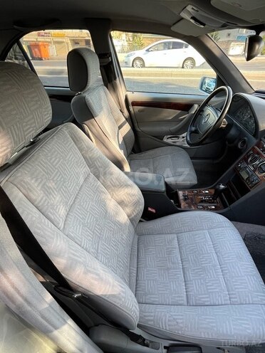 Mercedes C 200 1999, 340,000 km - 2.0 л - Bakı