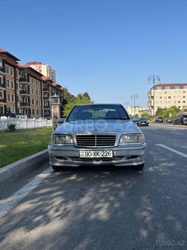 Mercedes C 200 1999, 340,000 km - 2.0 л - Bakı