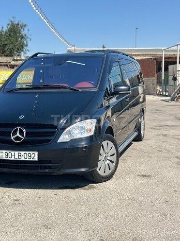 Mercedes Viano 2010, 410,000 km - 2.2 l - Bakı