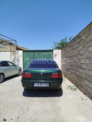Opel Omega 1995, 215,800 km - 2.0 l - Bakı