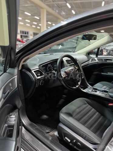 Ford Fusion (North America) 2018, 140,013 km - 1.5 l - Sumqayıt