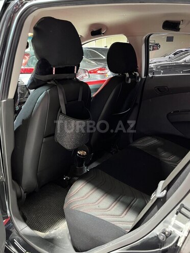 Chevrolet Spark-13