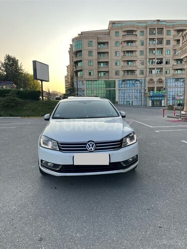 Volkswagen Passat 2012, 255,000 km - 1.8 l - Bakı
