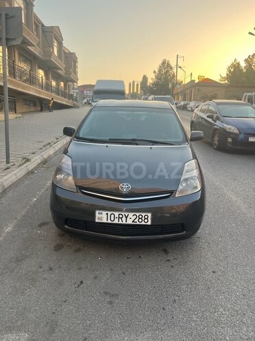 Toyota Prius-1