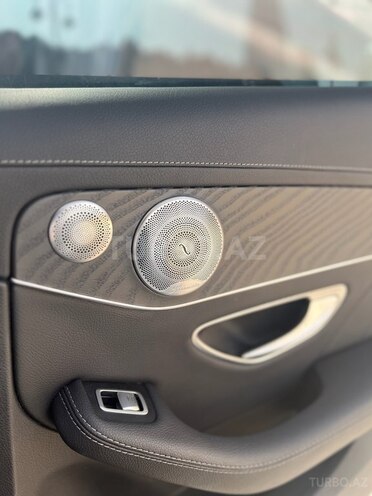 Mercedes C 300-10