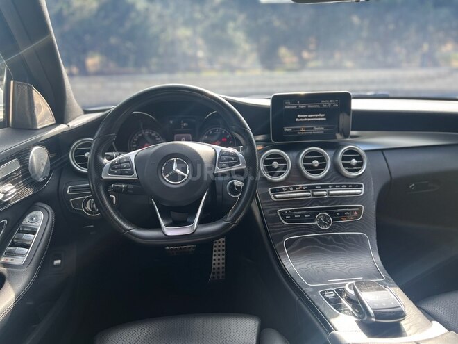 Mercedes C 300-9