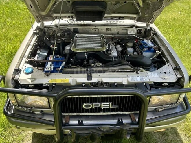 Opel  1998, 177,700 km - 3.1 l - Bakı