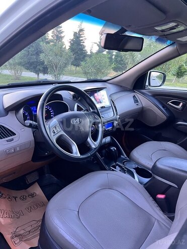 Hyundai ix35 2010, 195,000 km - 2.4 l - Bakı
