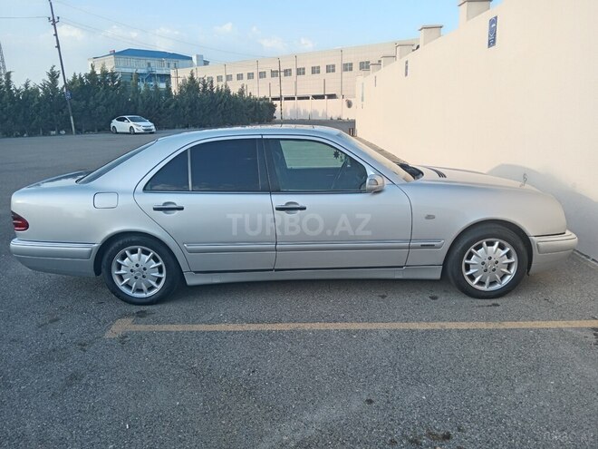 Mercedes E 230 1996, 442,097 km - 2.3 l - Bakı