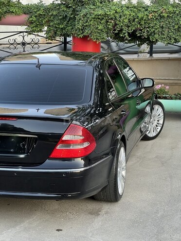 Mercedes E 320 2002, 289,000 km - 3.2 l - Bakı
