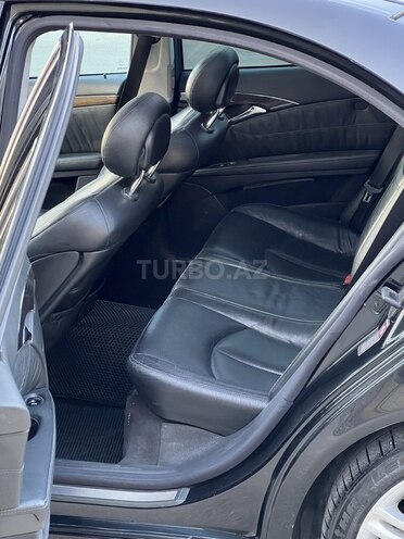 Mercedes E 320 2002, 289,000 km - 3.2 l - Bakı