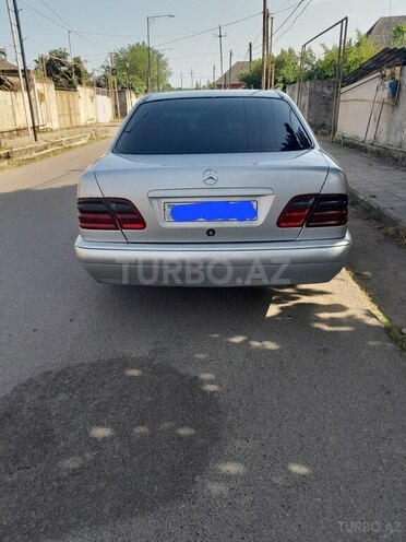 Mercedes E 220 d 1999, 999,000 km - 2.2 l - Bakı