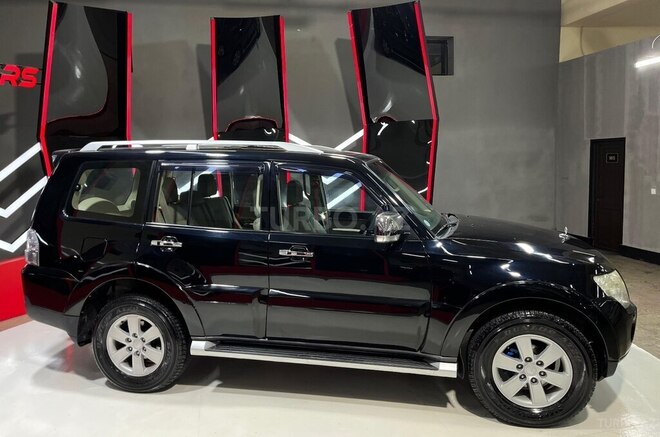 Mitsubishi Pajero 2008, 22,222 km - 3.0 л - Sumqayıt