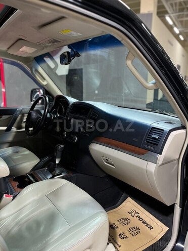 Mitsubishi Pajero 2008, 22,222 km - 3.0 л - Sumqayıt
