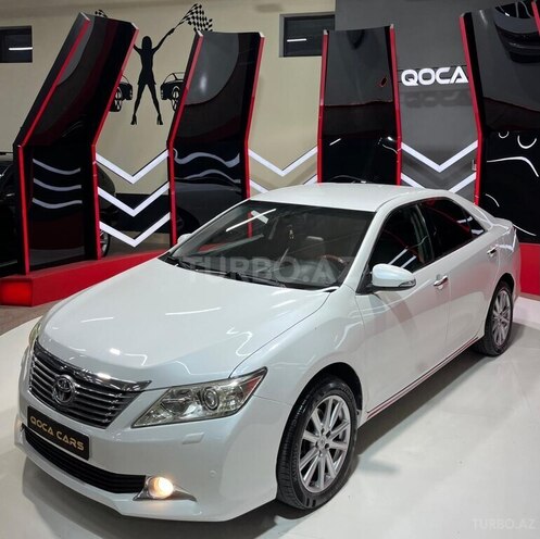 Toyota Camry-1