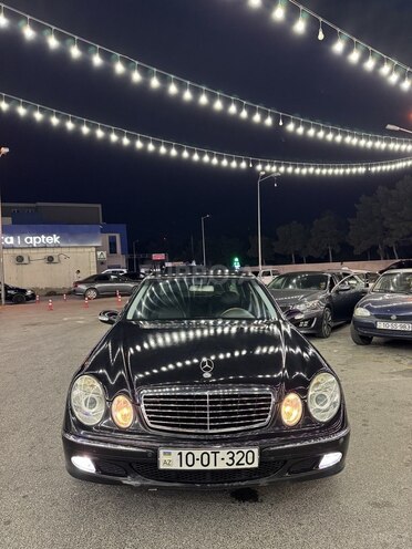 Mercedes E 320 2003, 317,000 km - 3.2 l - Bakı