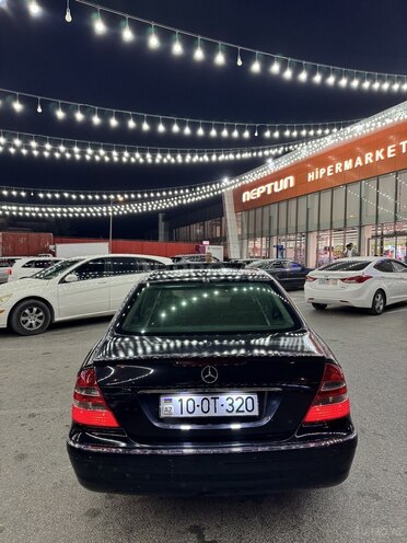 Mercedes E 320 2003, 317,000 km - 3.2 l - Bakı