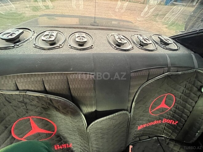 Mercedes 190 1992, 450,000 km - 1.8 l - Qusar