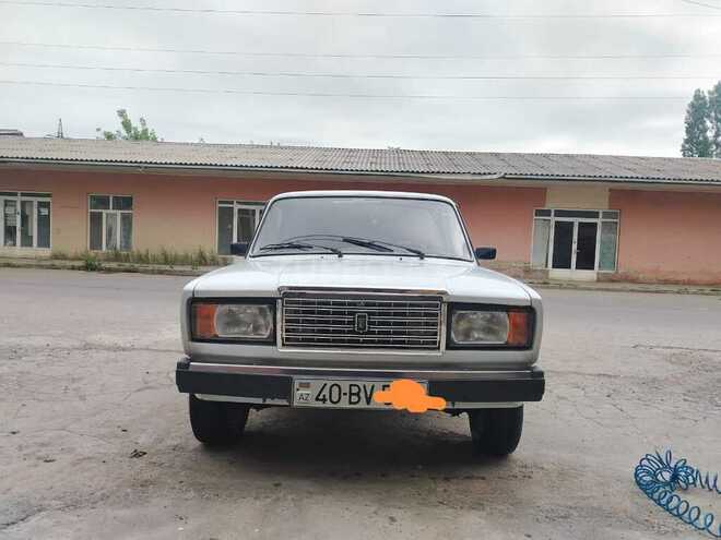 LADA (VAZ) 2107 2007, 27,999 km - 1.6 l - Quba