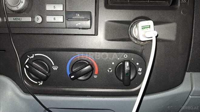 Ford Transit 2006, 280,000 km - 2.4 l - Bakı
