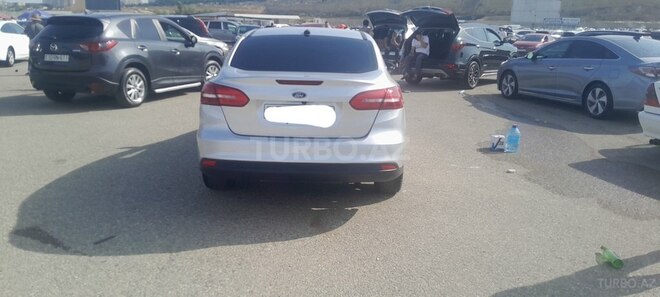 Ford Focus 2017, 190,000 km - 1.0 л - Bakı