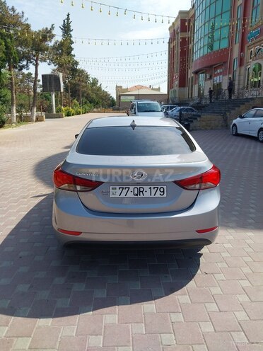 Hyundai Elantra 2015, 55,522 km - 1.8 l - Şirvan