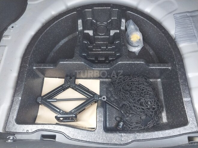 Hyundai Elantra 2015, 55,522 km - 1.8 l - Şirvan