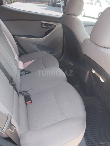 Hyundai Elantra 2015, 55,522 km - 1.8 l - Şirvan