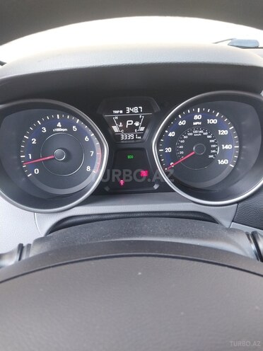 Hyundai Elantra 2015, 55,522 km - 1.8 l - Şirvan