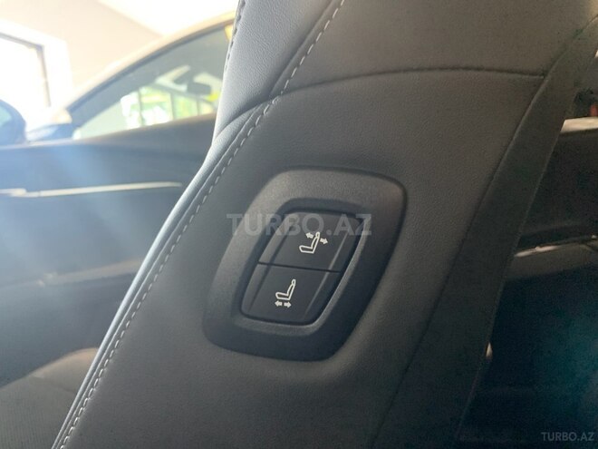 Toyota Camry-11