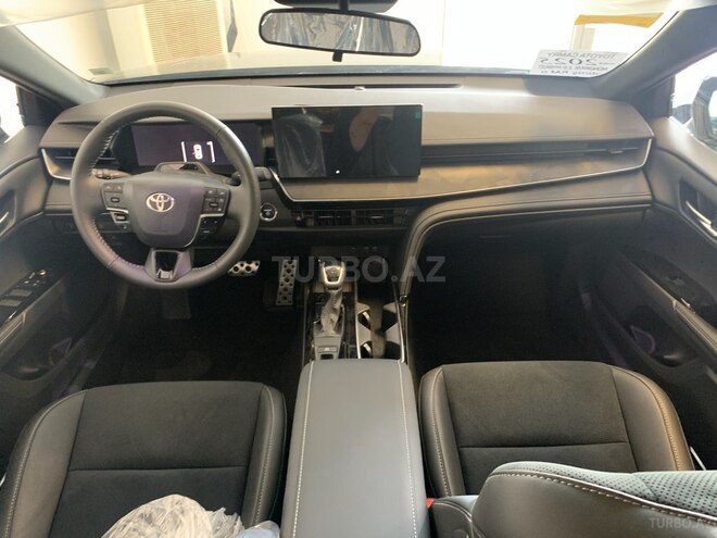 Toyota Camry-4
