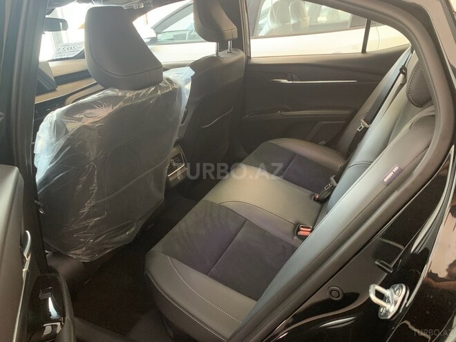 Toyota Camry-19