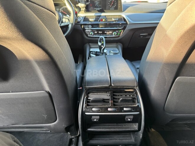 BMW 520 2017, 298,000 km - 2.0 l - Bakı