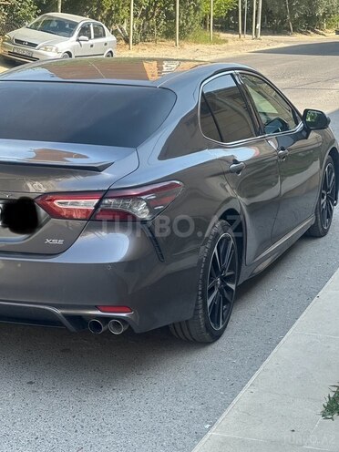 Toyota Camry-7