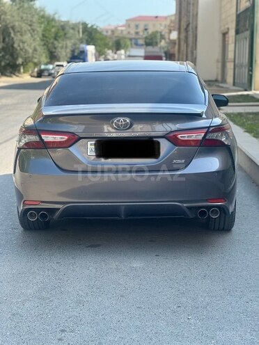 Toyota Camry-4