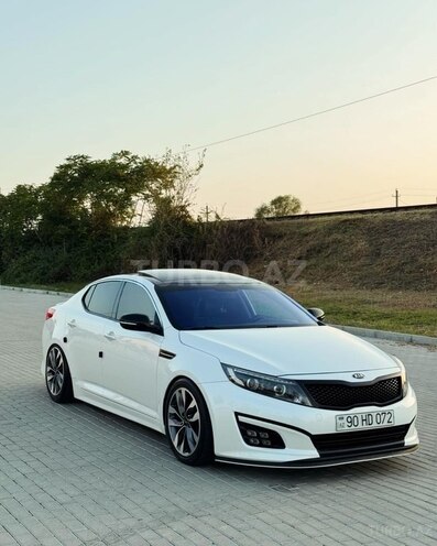 Kia K5-3