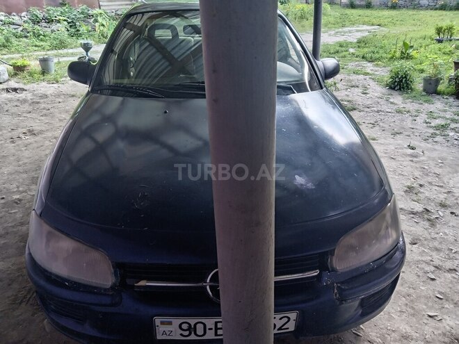 Opel Omega 1996, 386,489 km - 2.0 l - Qəbələ