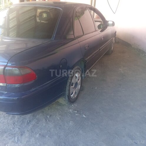 Opel Omega 1996, 386,489 km - 2.0 l - Qəbələ